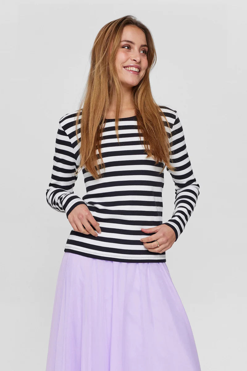 Numixie Long Sleeve Top
