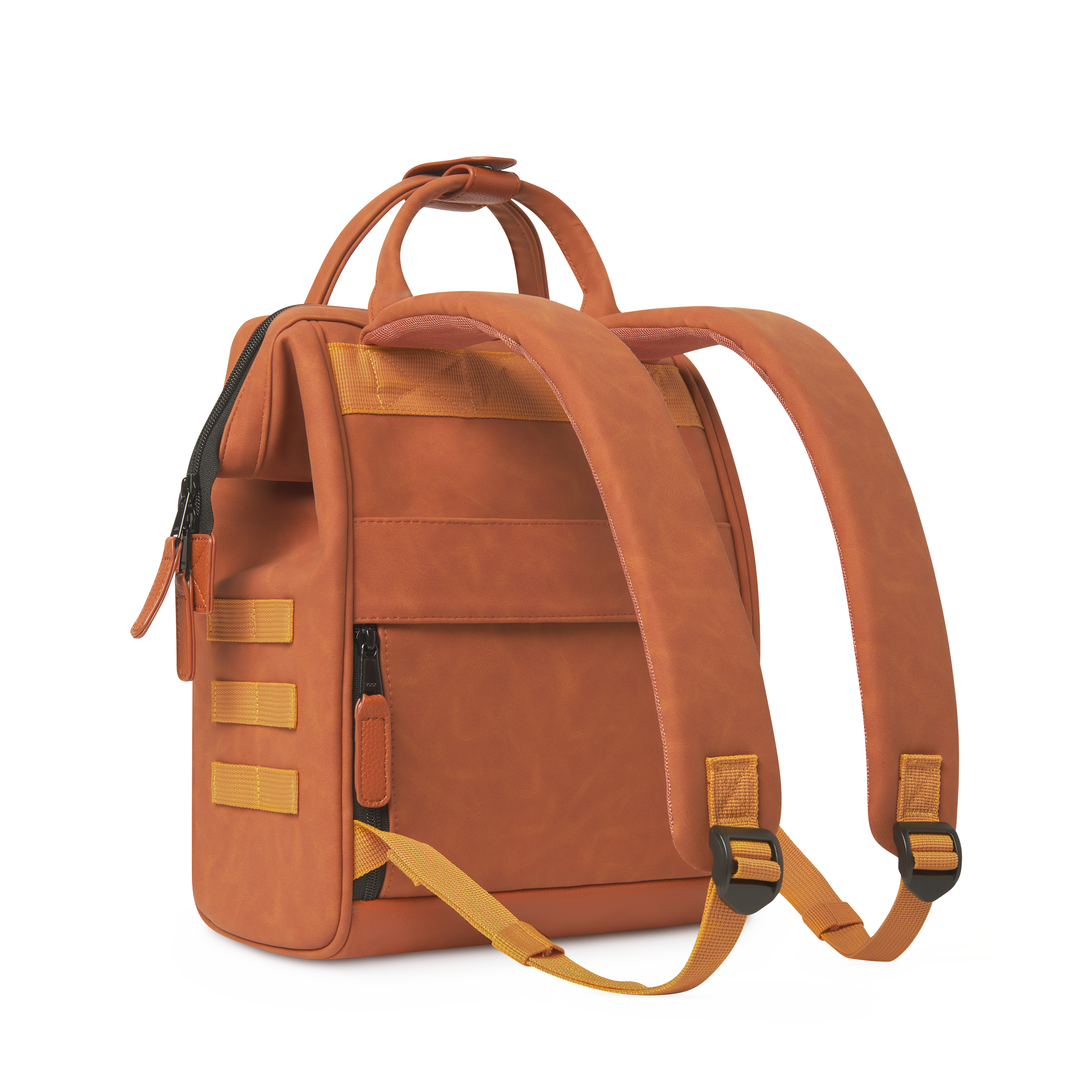 ADVENTURER S TANTA