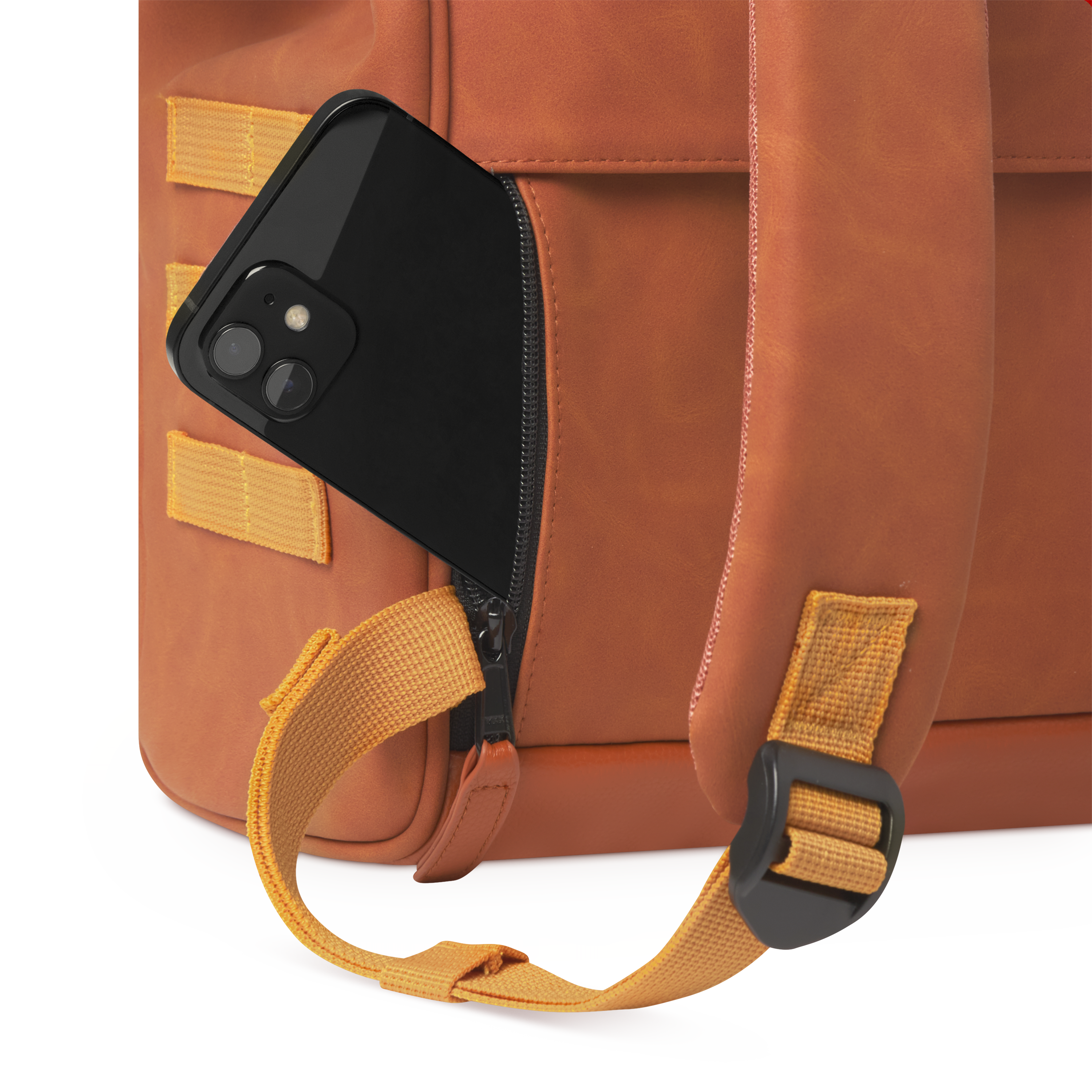 ADVENTURER S TANTA