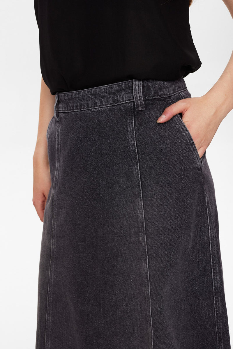 Nubrooklyn Skirt