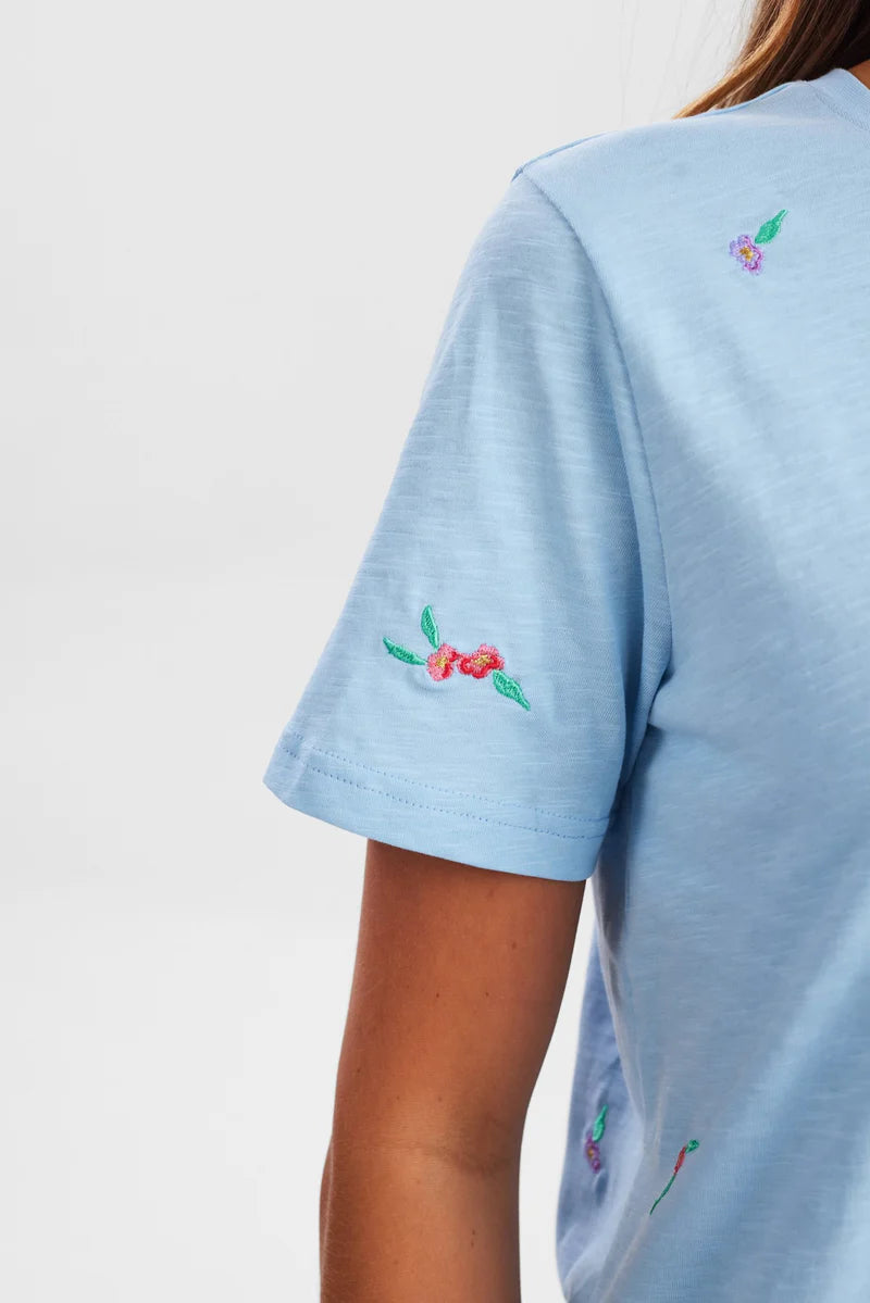 Nusuis T-Shirt