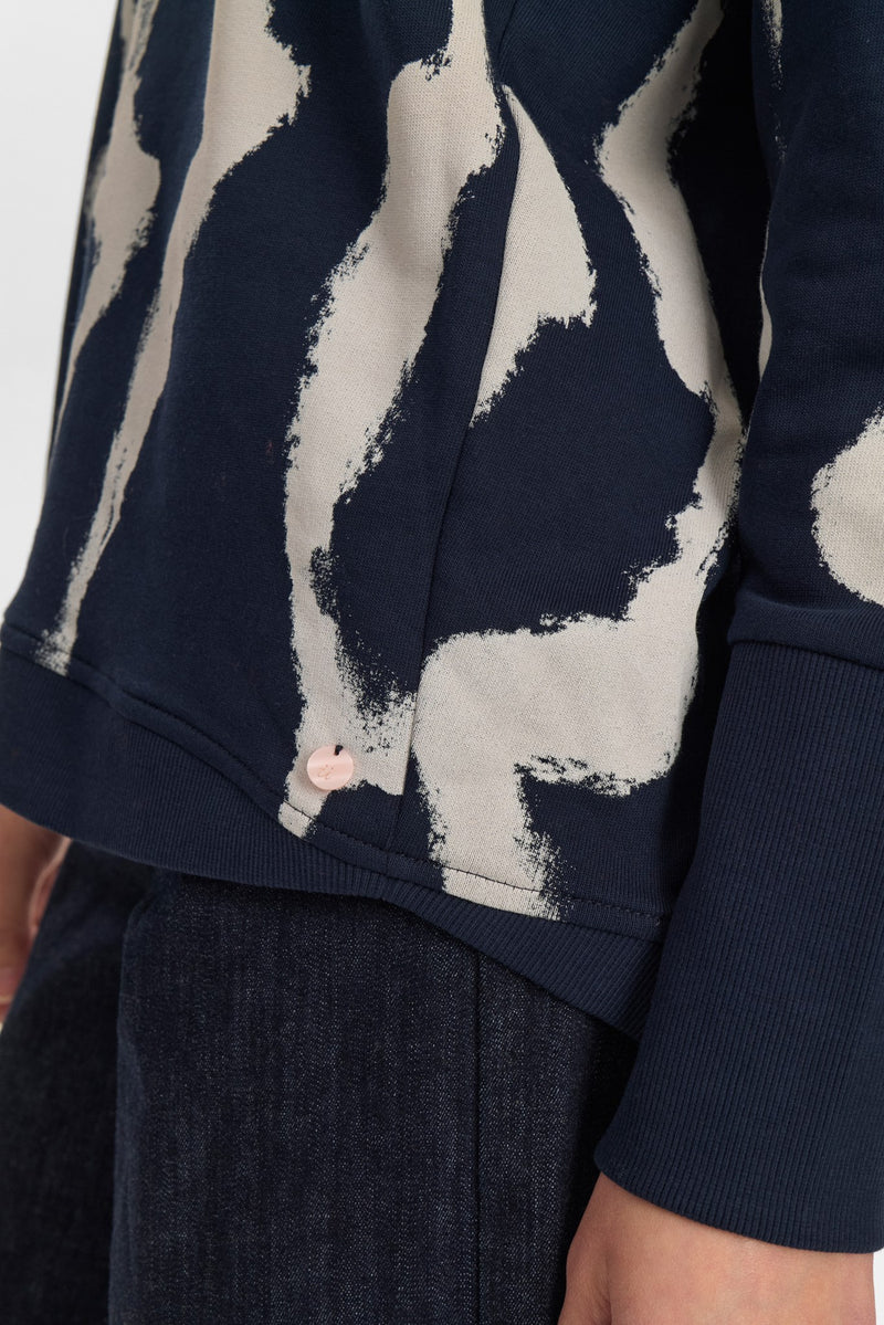 Nunikola Strokes Sweat