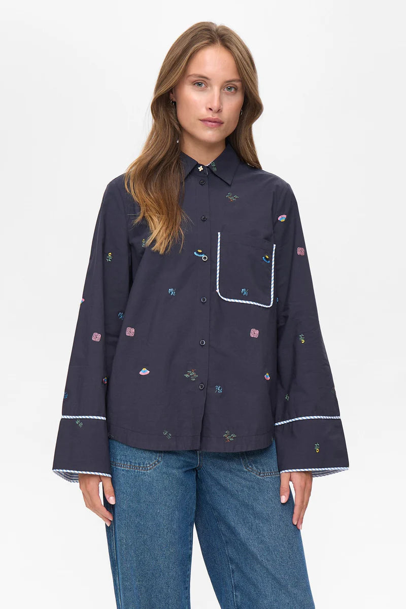 Nuchiro Boxy Shirt