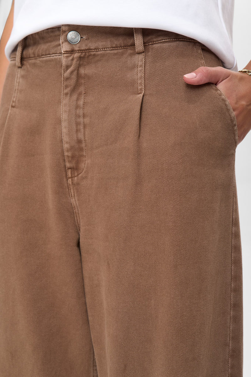 Numarney Pants