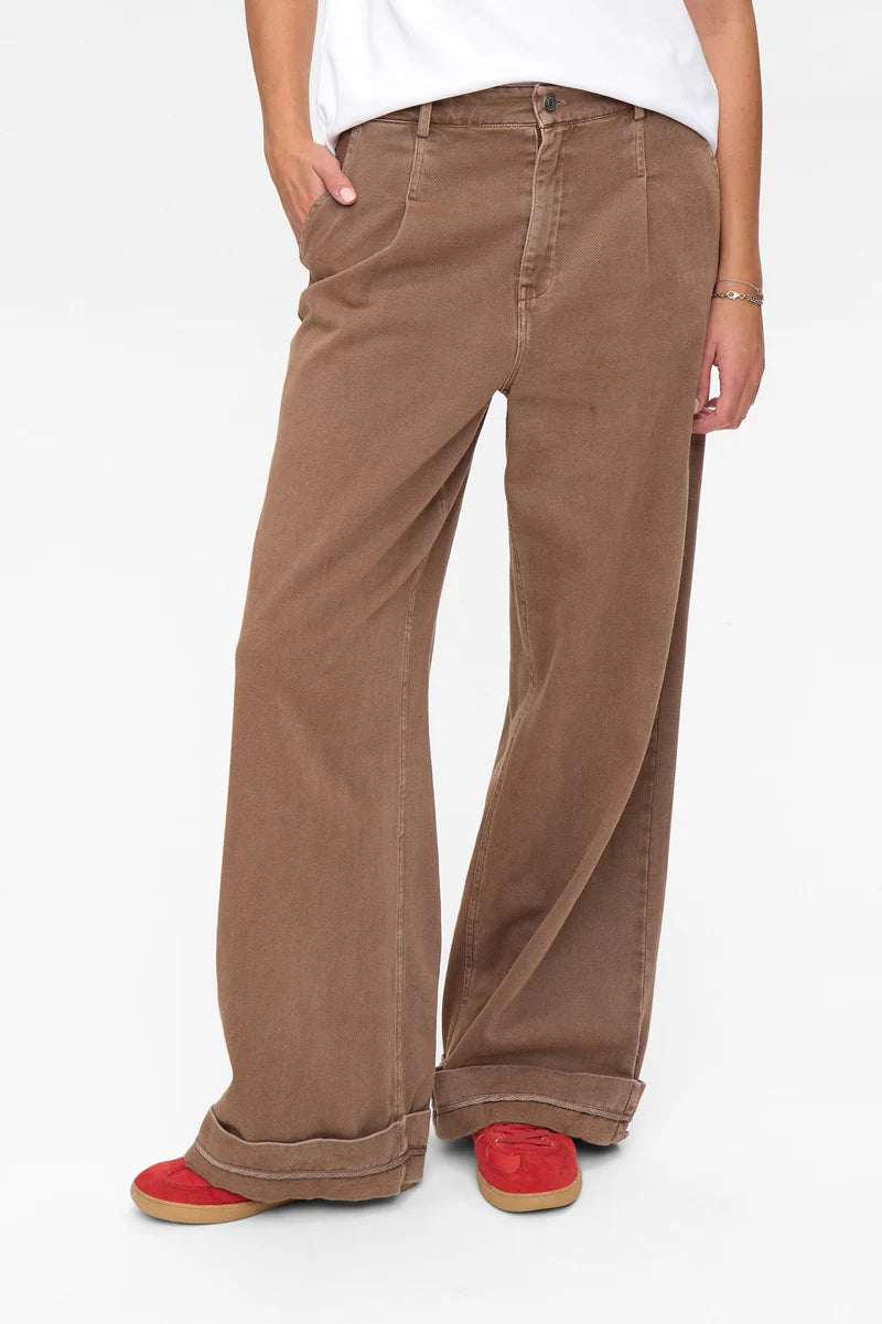Numarney Pants