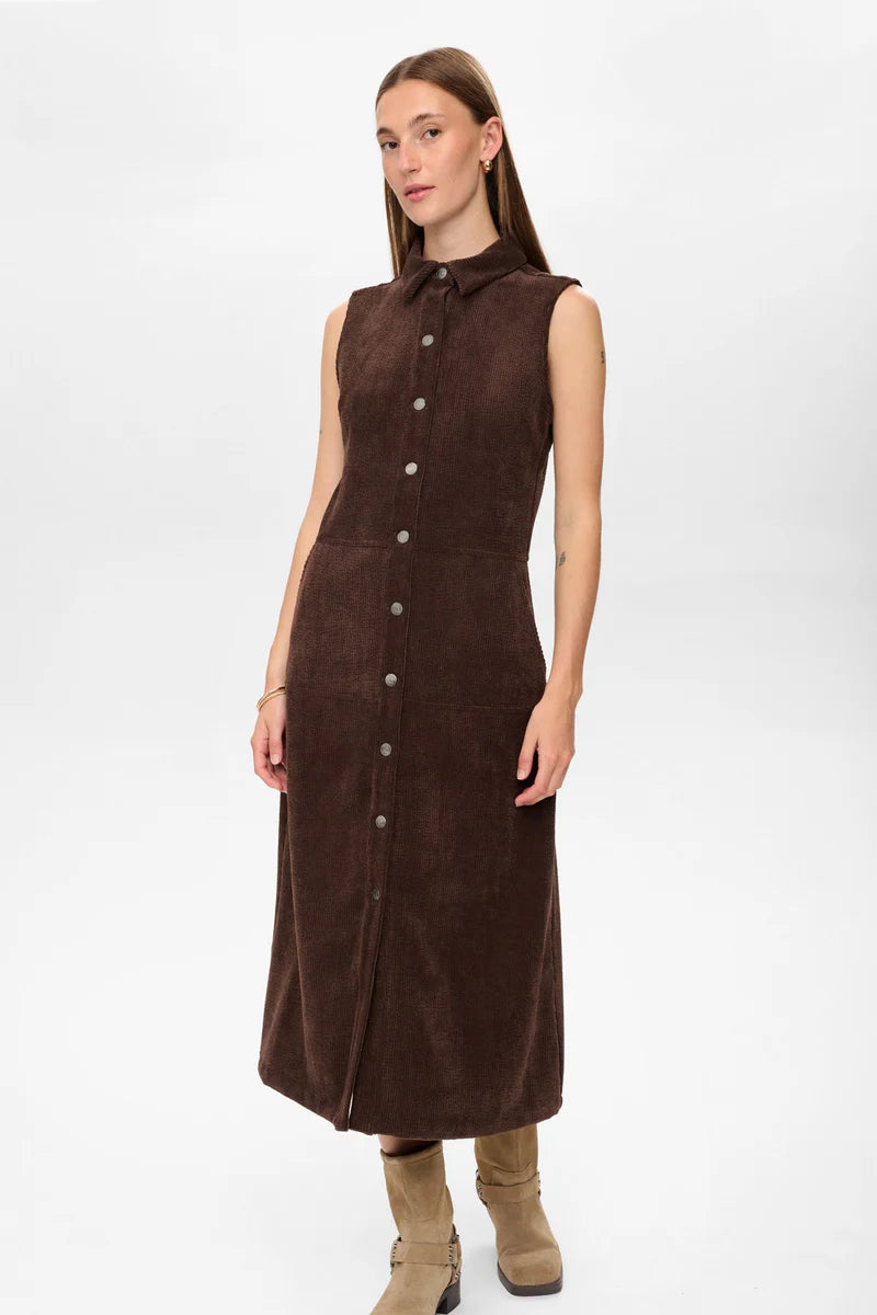 Nuthea Dress