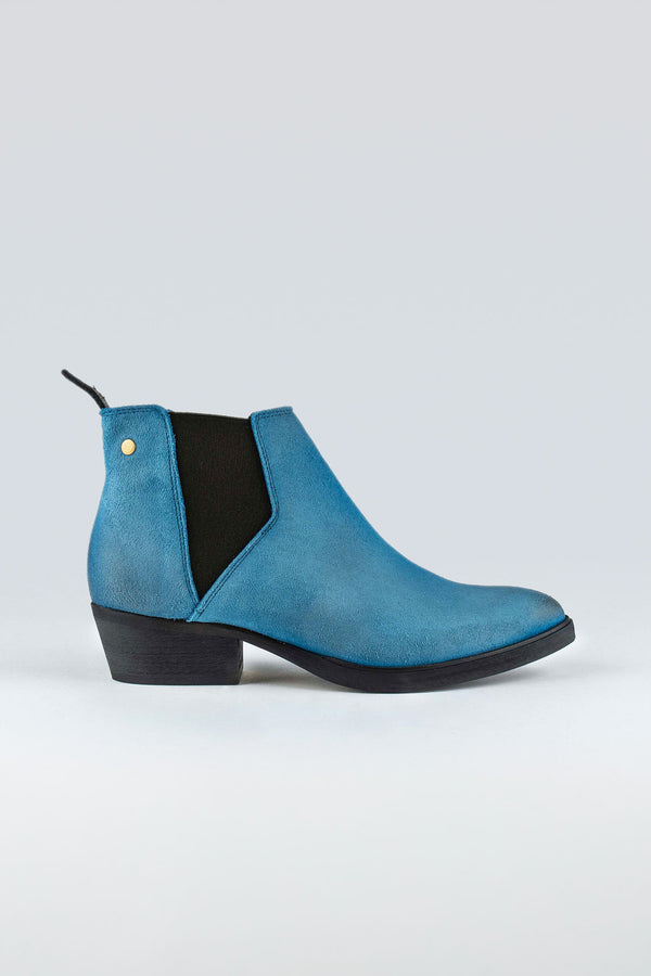 Whole Womens Suede Shoe